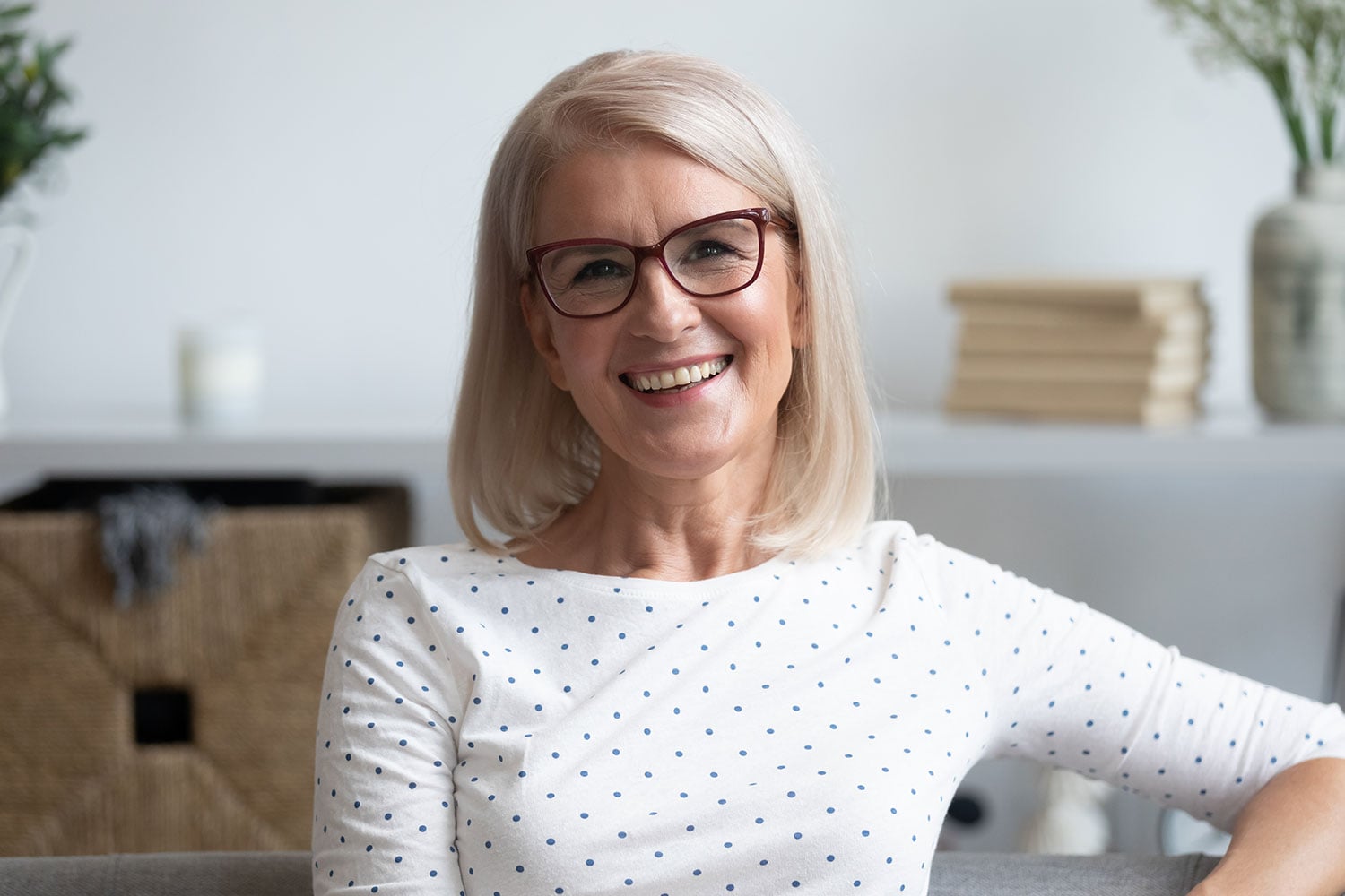 Are you missing all your teeth and would like to get beautiful smile quickly and permanently? Contact us to see if you are a candidate for full mouth restoration with dental implants near Evanston, IL. Missing All Your Teeth in Evanston, IL