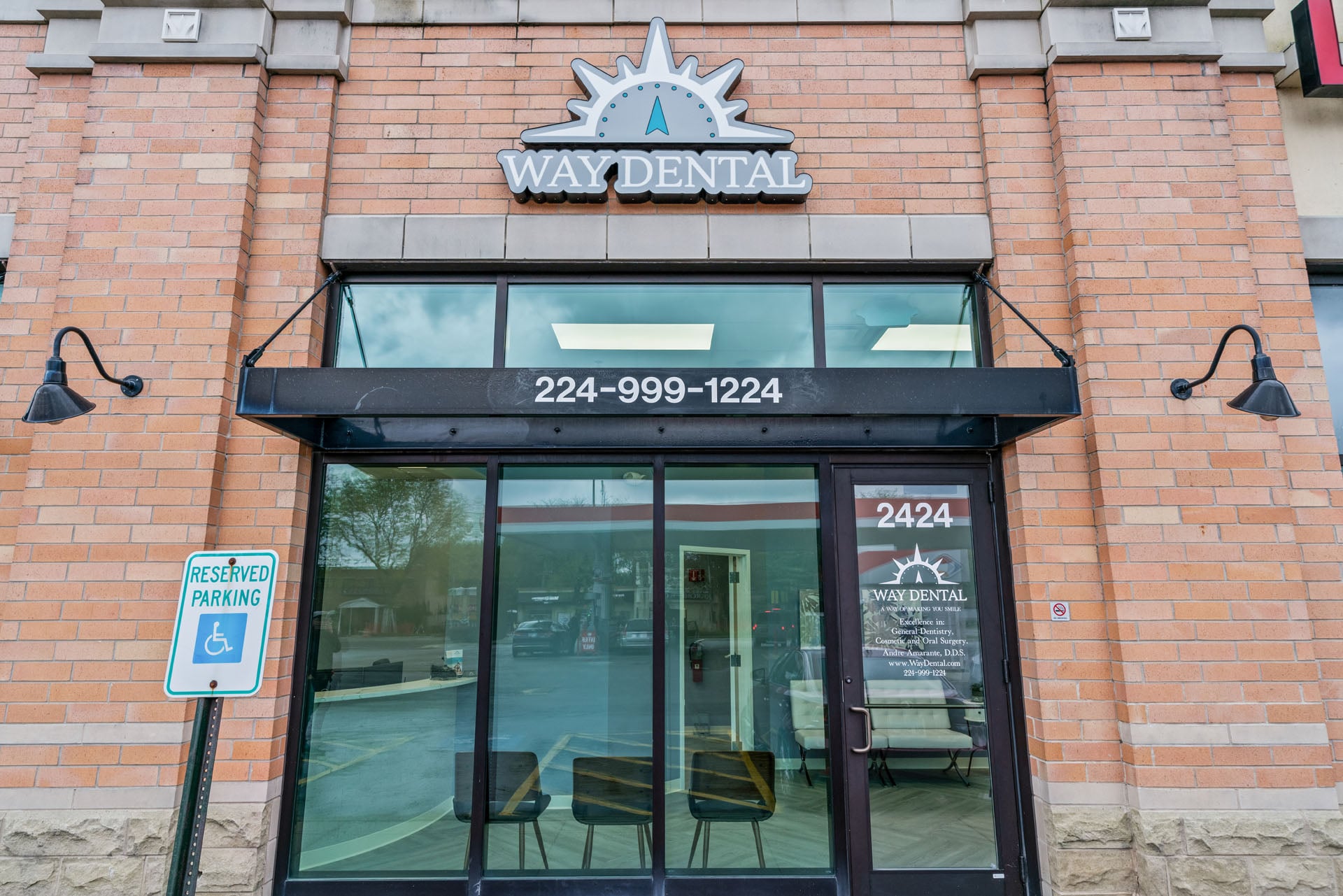Family and Cosmetic Dentistry in Evanston, IL